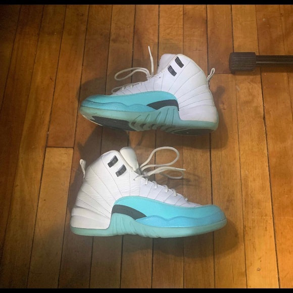 Air Jordan 12 GS ‘Light Aqua’ - Picture 3 of 10